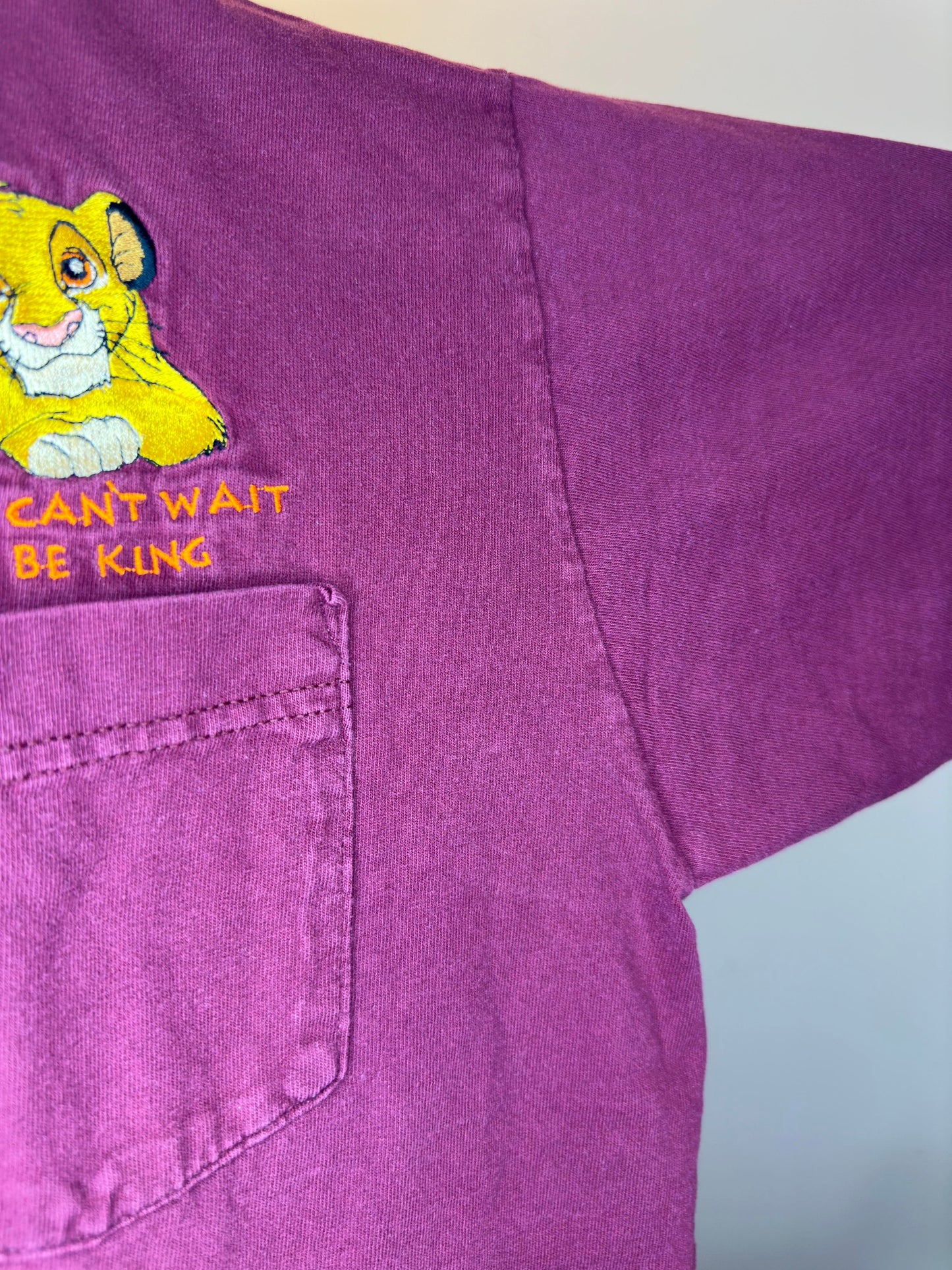 VTG x DISNEY x Lion King x Maroon Simba "I Can't Wait to Be King" Embroidered Pocket Tee - L/XL