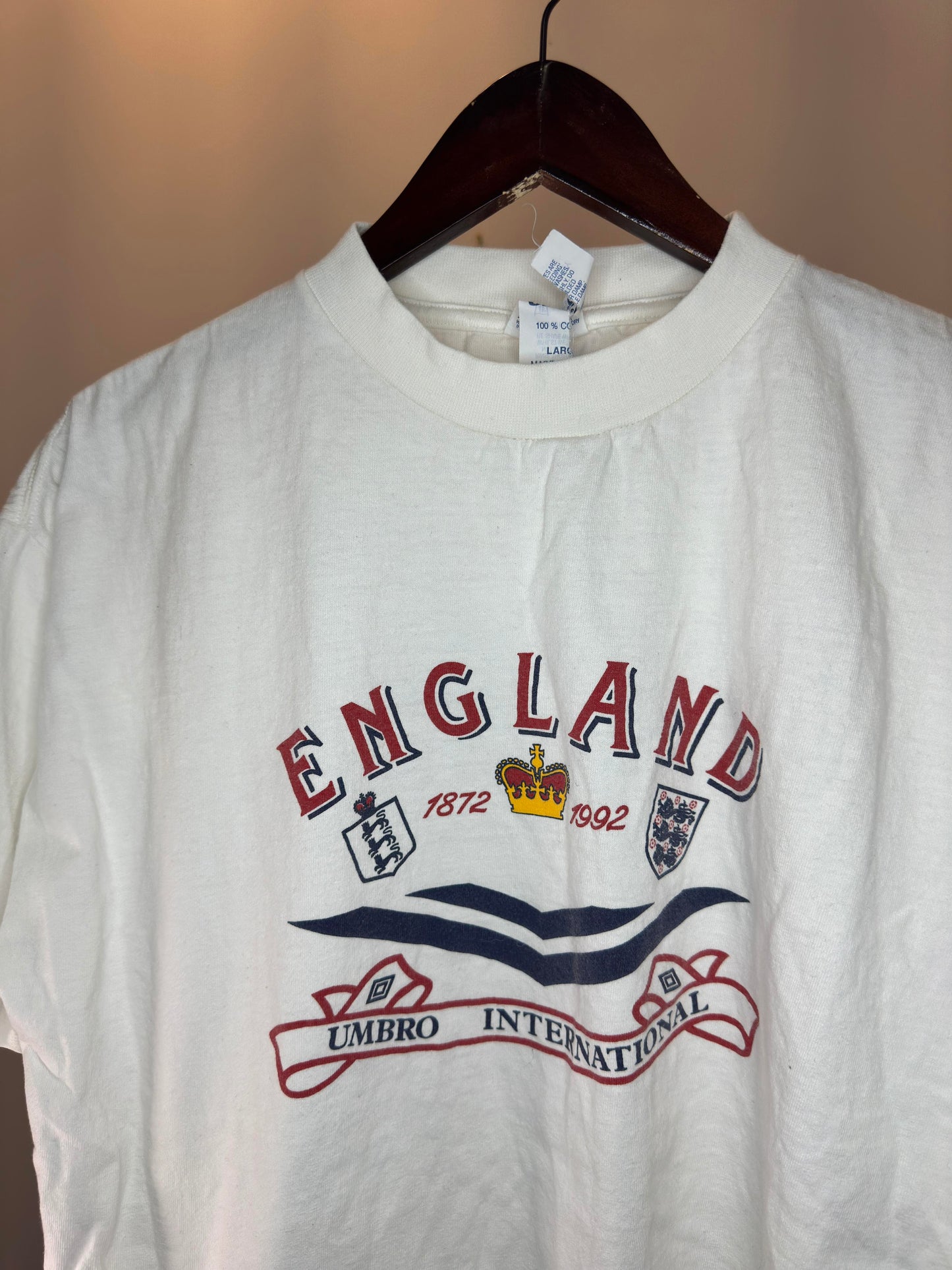 VTG x UMBRO x ENGLAND x White Umbro International Football Soccer Graphic Sports Tee - Large