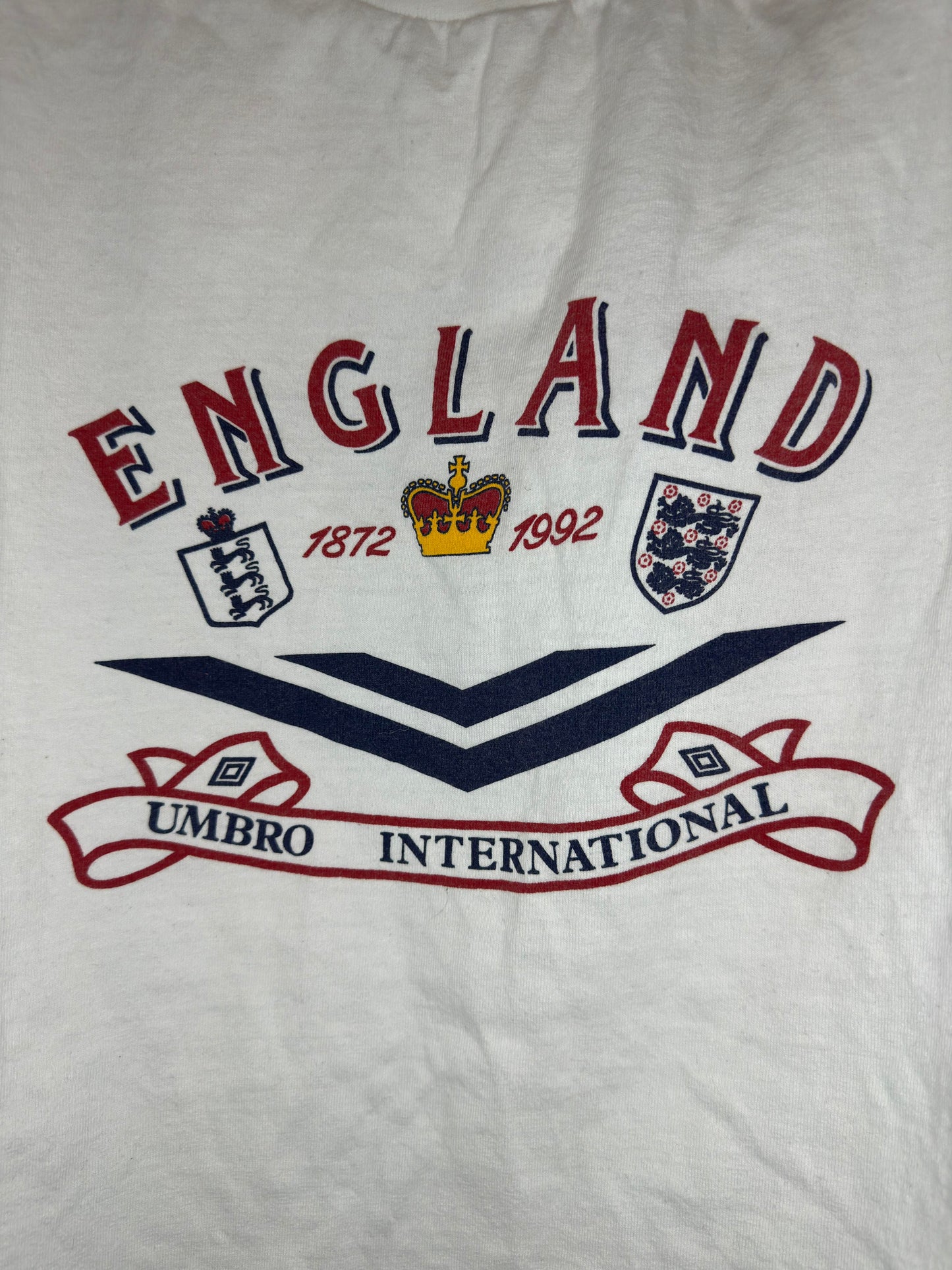 VTG x UMBRO x ENGLAND x White Umbro International Football Soccer Graphic Sports Tee - Large