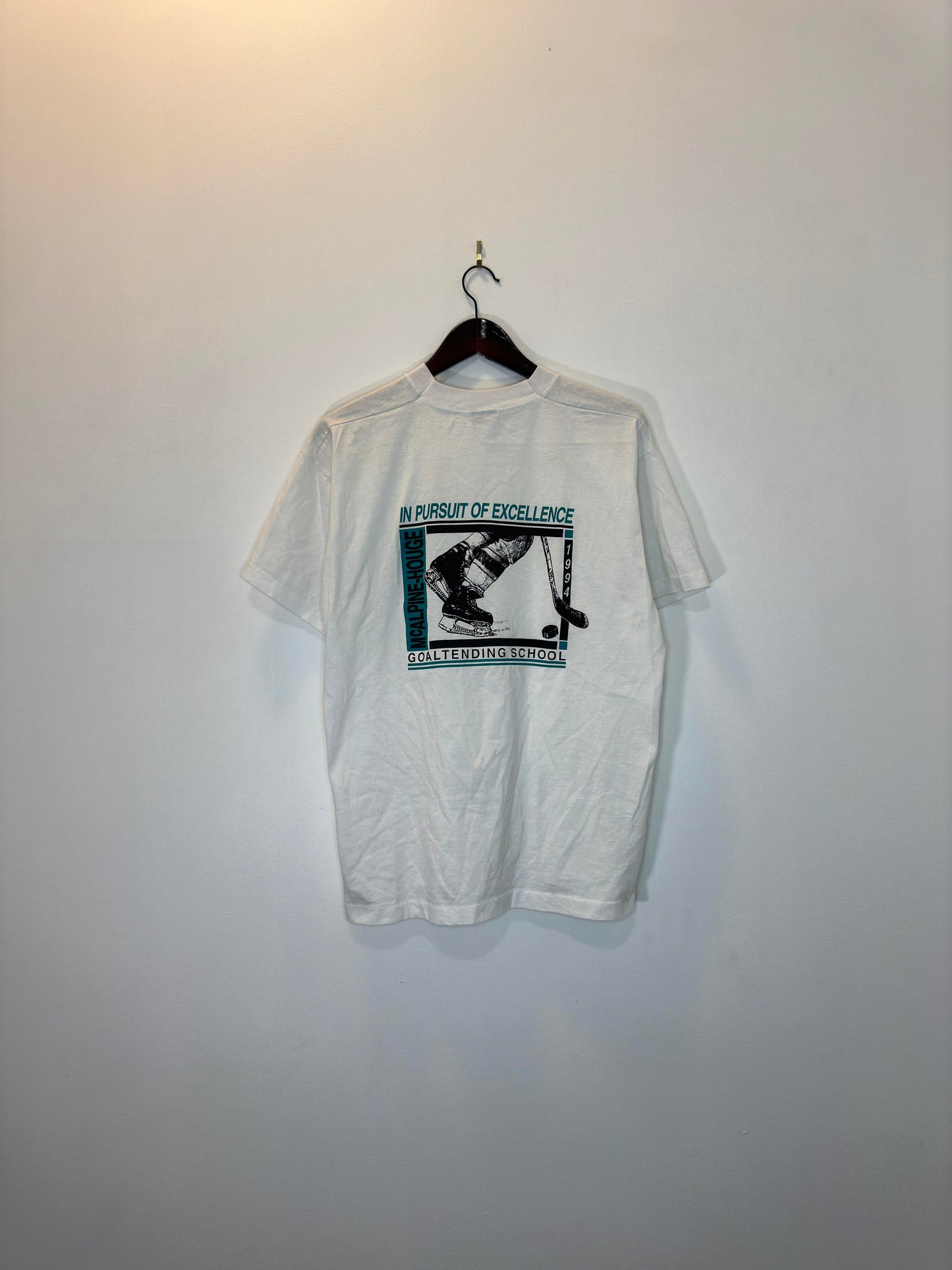 VTG x FRUIT OF THE LOOM x McAlphine Houge Goaltending School 94' Hockey Single Stitched Graphic Tee - XL