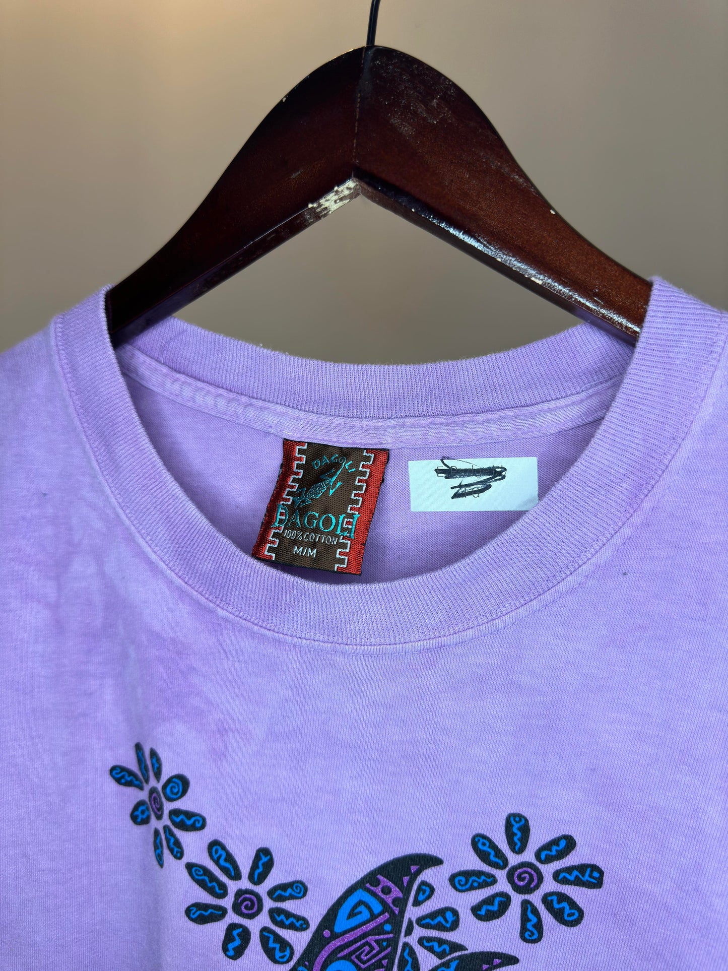 VTG x DAGOLI x Purple Tie-Dye "Radiant Humming Bird" Indigenous Style Graphic Tee - M