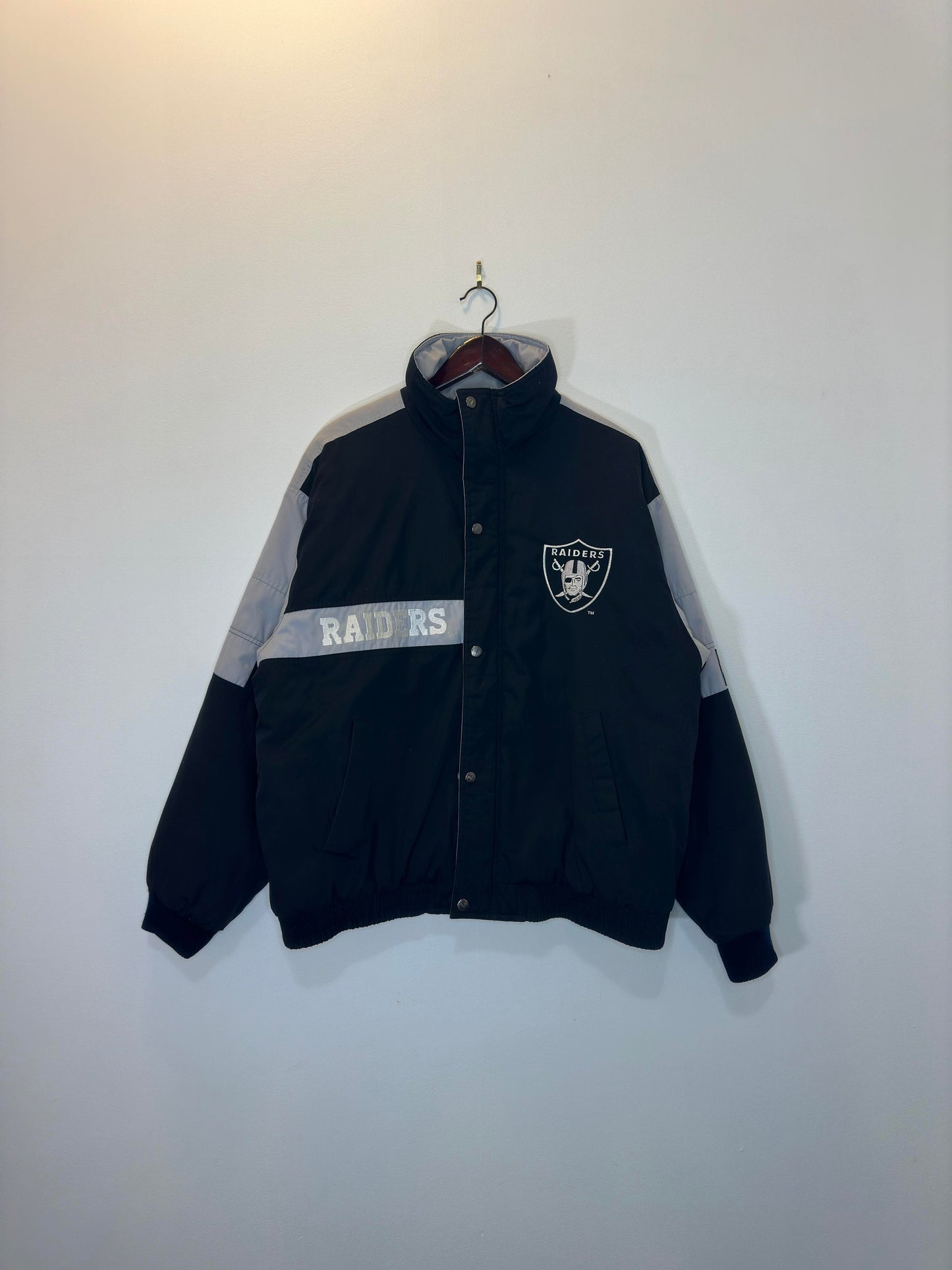 VTG x Logo 7 x NFL x Oakland RAIDERS x Full Zip Insulated Black/Grey Sport Jacket - L