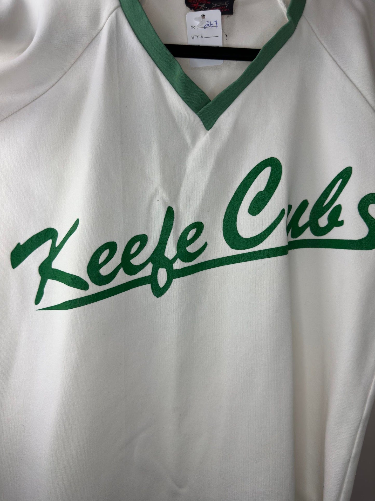 VTG x 80s x Olympic Decathlon  x Keefe Cubs  x Green Ringer Tee - M