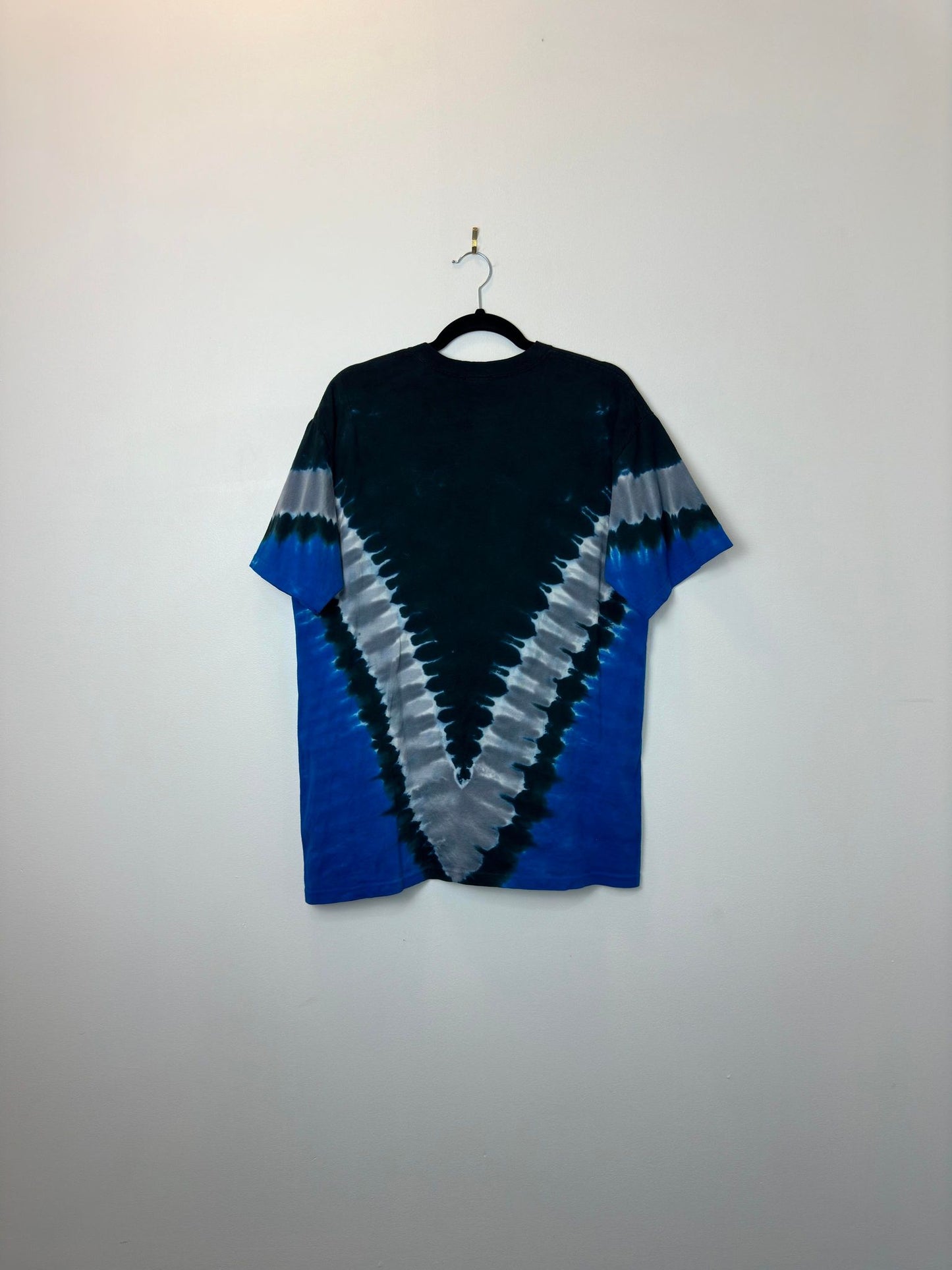 Liquid Blue x RUSH x Black Blue Tie Dye Graphic Tee - L