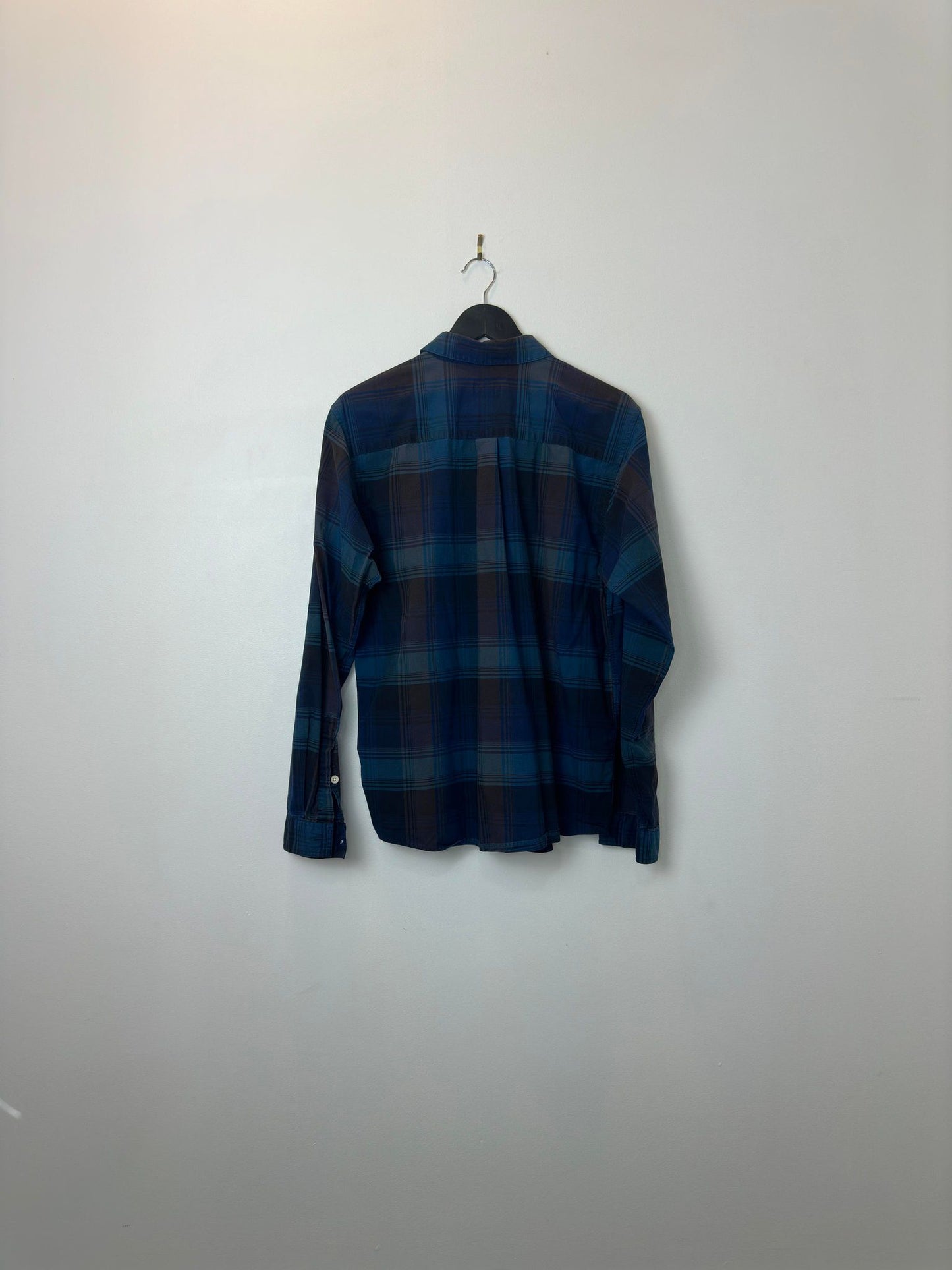 Patagonia x Blue Black Checkered Long Sleeve Button Up - M