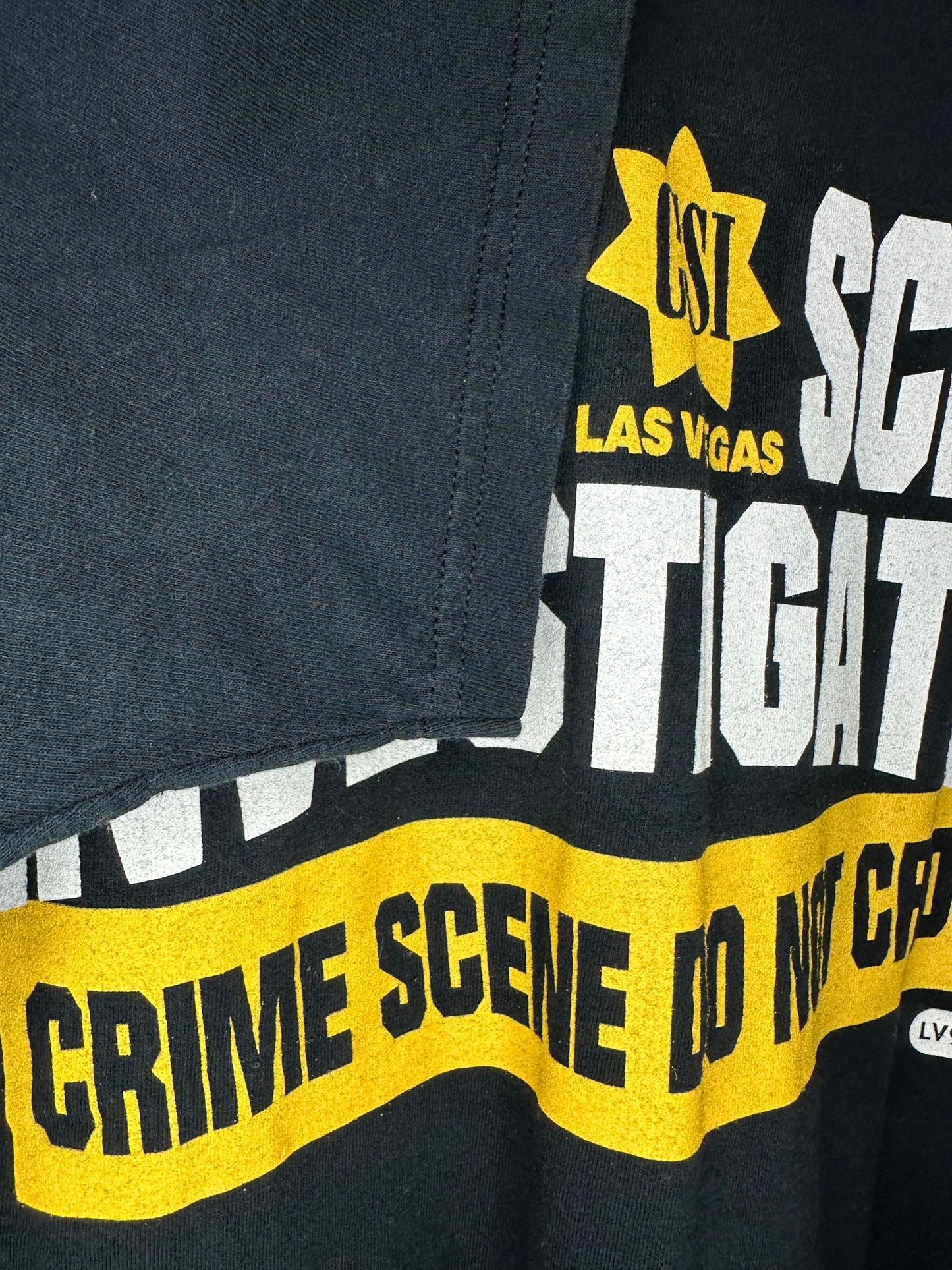 Fruit of the Loom x CSI x Crime Scene Investigator x Black Graphic Tee - L