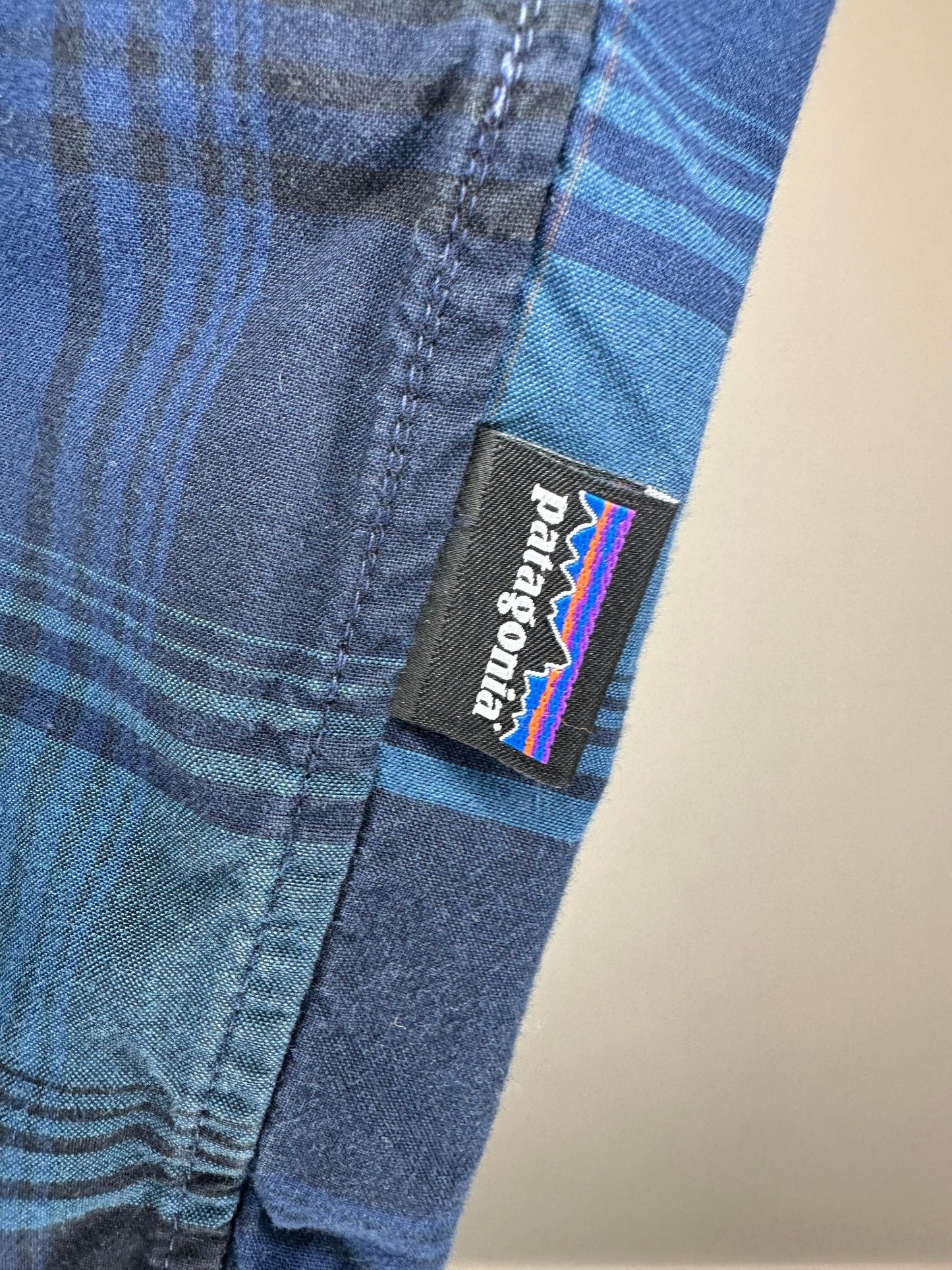 Patagonia x Blue Black Checkered Long Sleeve Button Up - M