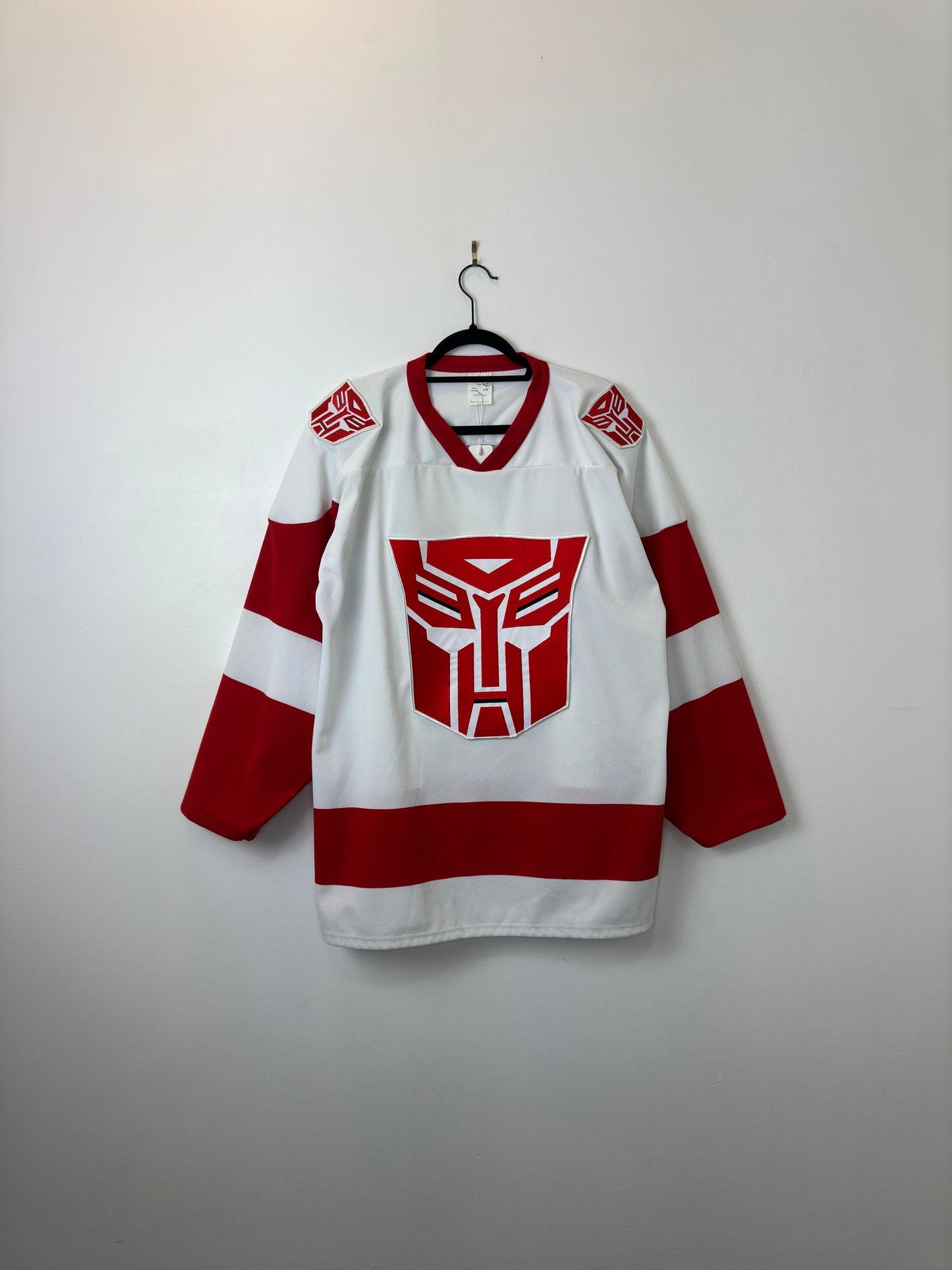 VTG x TRANSFORMERS x Athletic Knit x White Red Hockey Jersey - L