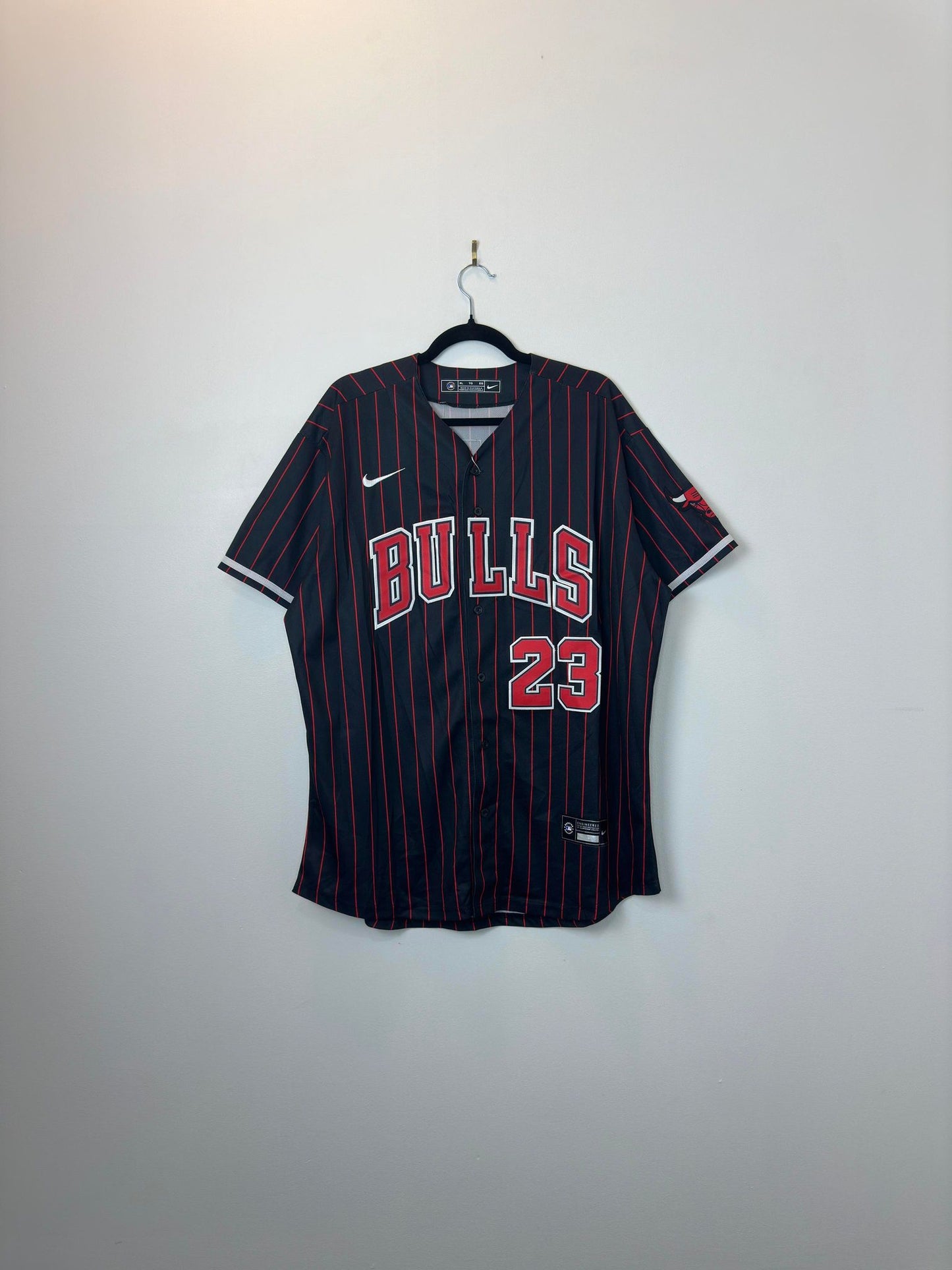 Nike x MLB x NBA x Chicago Bulls x Michael Jordan x Black Red Stripe Baseball Jersey - XL (New w/ Tag)