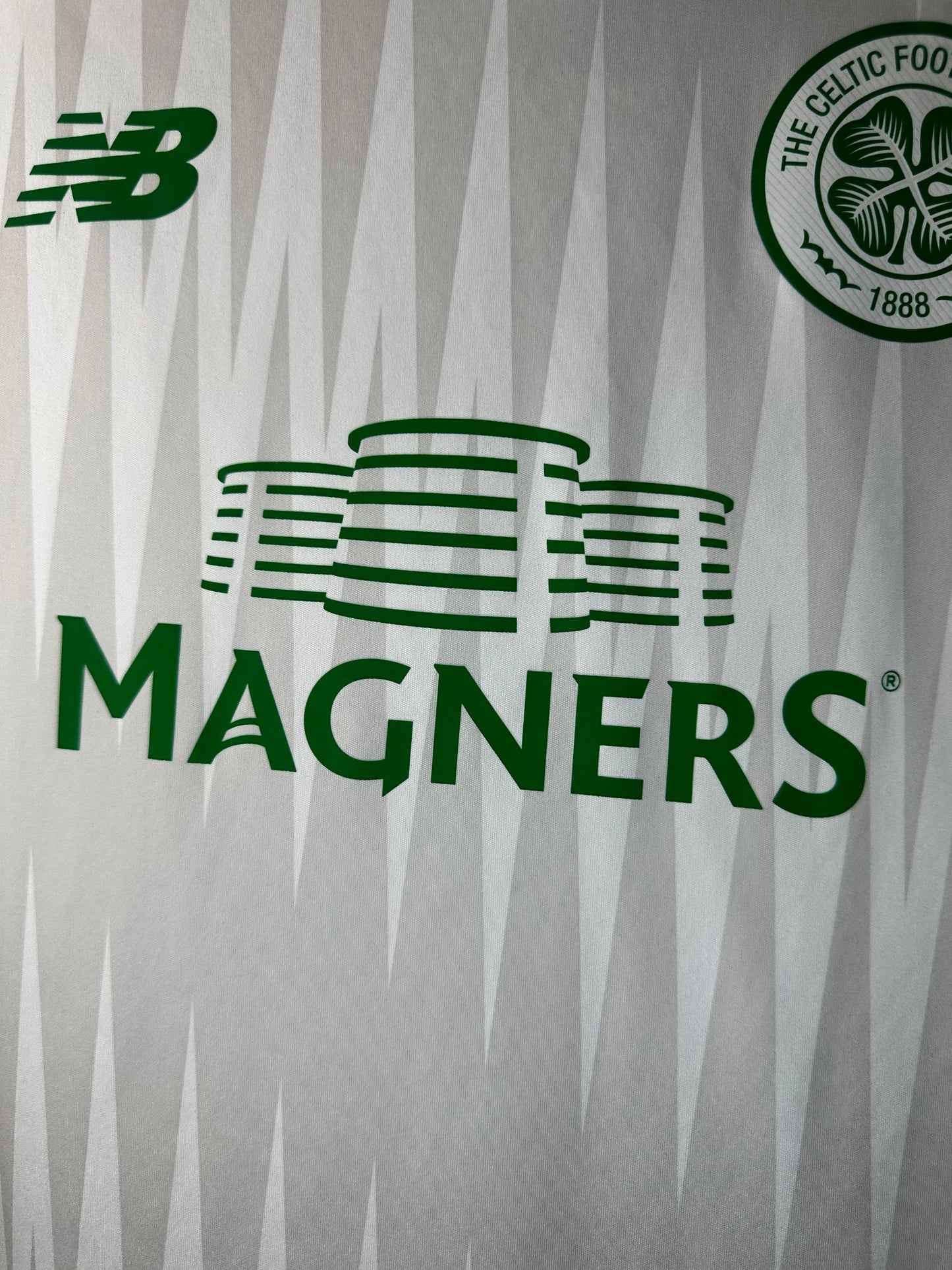 New Balance x Celtic FC x Magners x White Green Soccer Football Kit Jersey - L