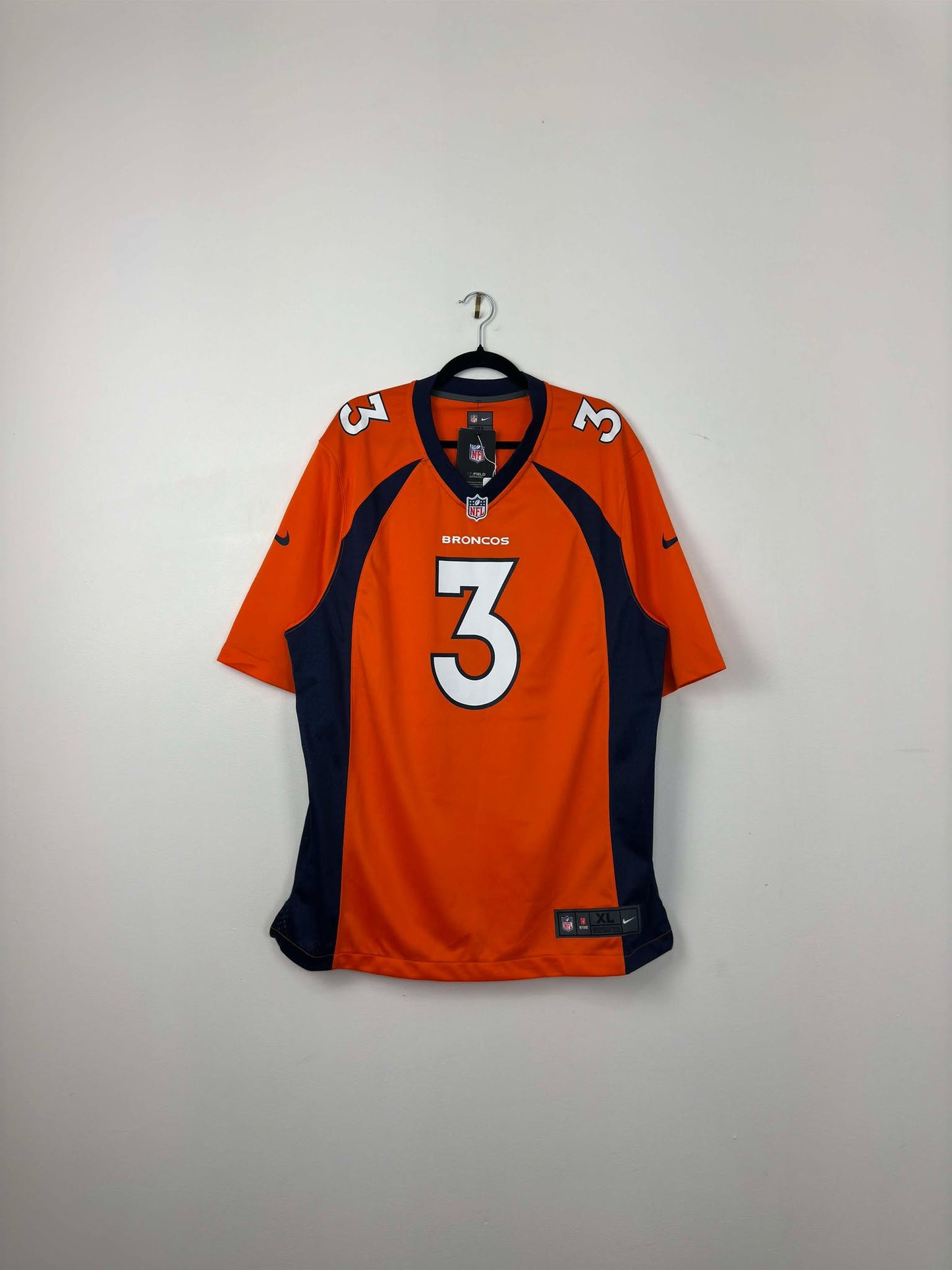 BNWT x Nike x NFL x Denver Broncos x Russell Wilson x Orange Football Jersey - XL