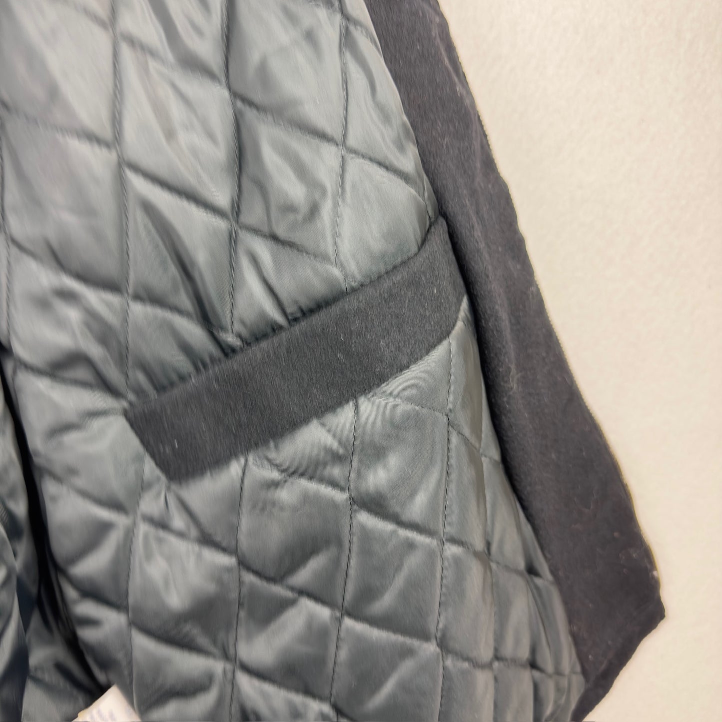 Vintage 1991 Planet Hollywood Edmonton Fleece Full Zip Black Jacket