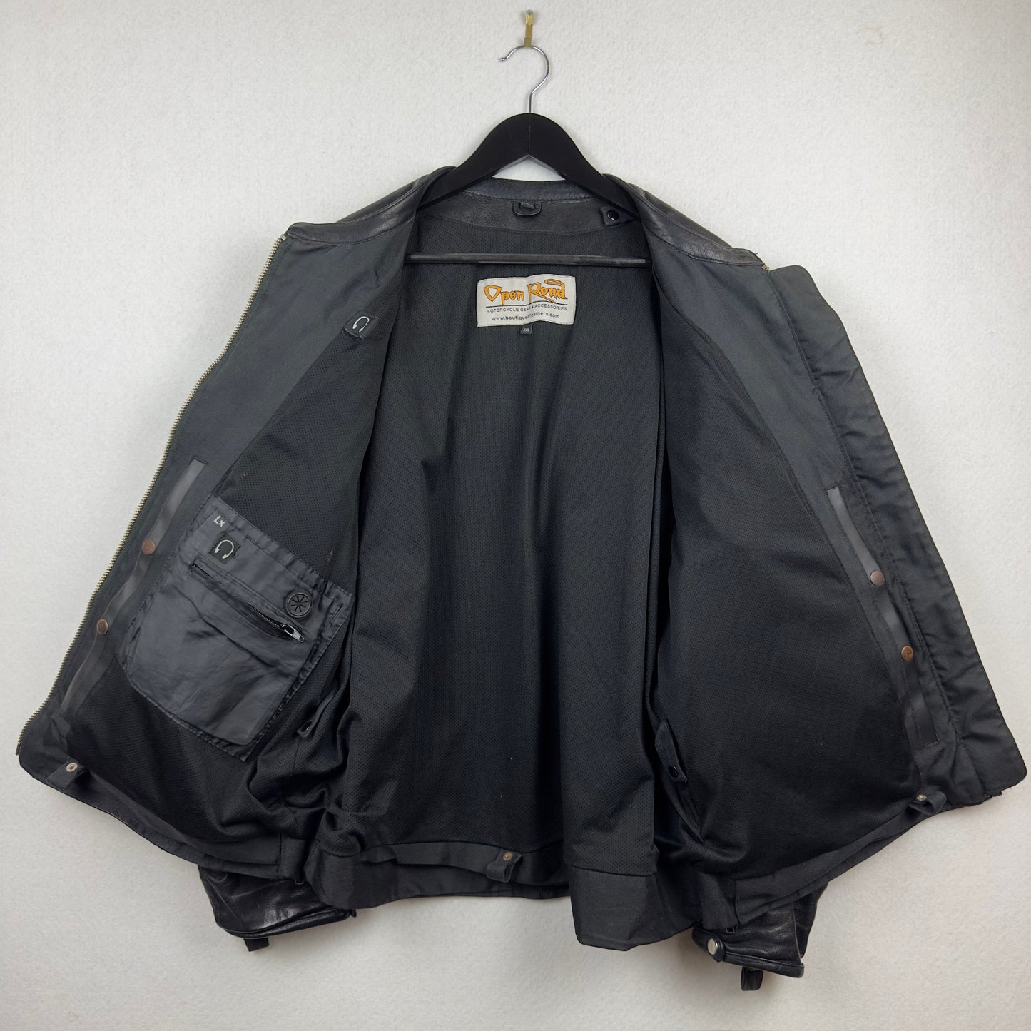 Open Road Skull Wrap Around Pattern Genuine Leather Biker Jacket