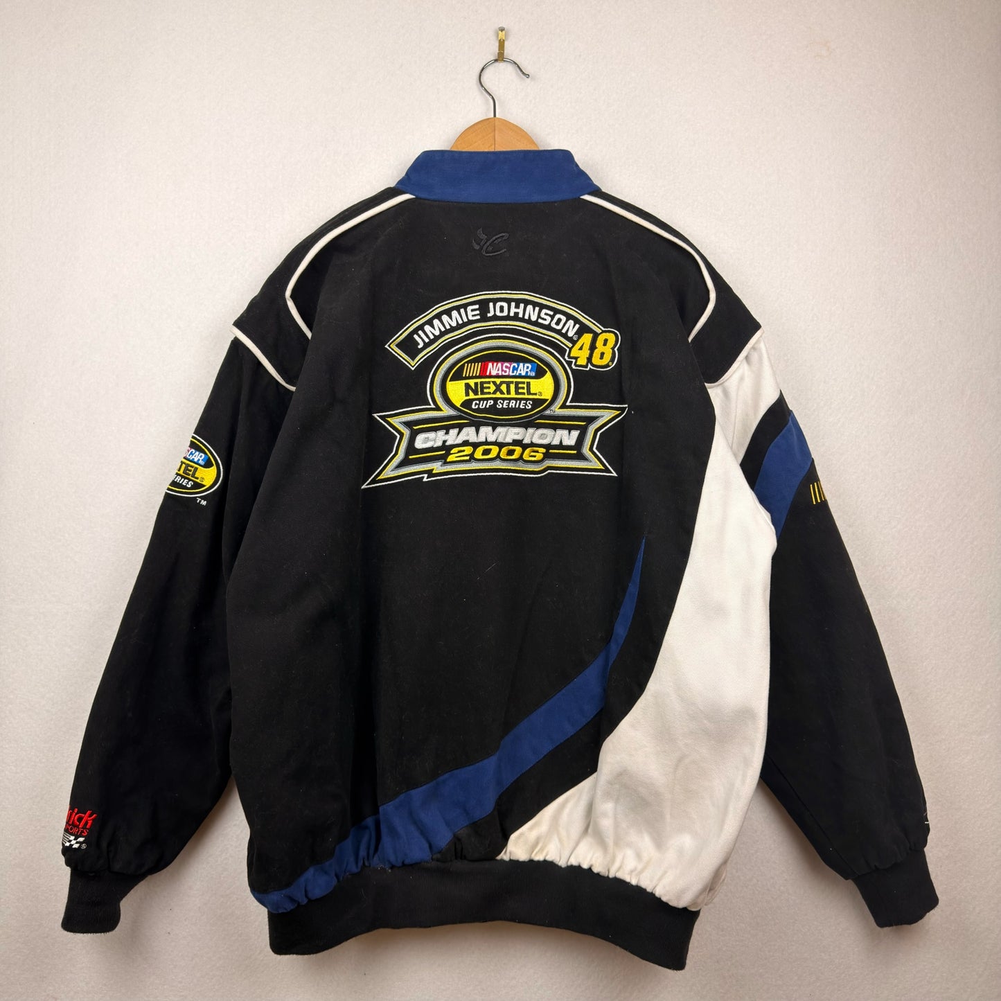 Vintage Chase Authentics Jimmie Johnson 2006 Champion Lowe's Racing Jacket