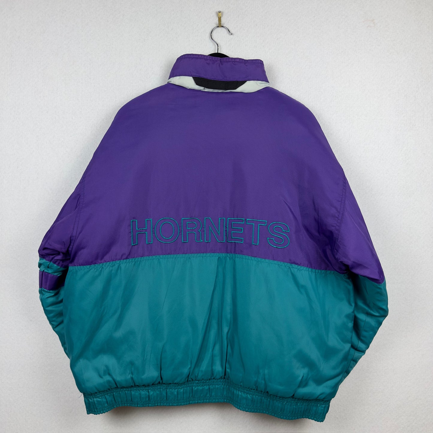 Vintage Starter Charlotte Hornets Full Zip Jacket