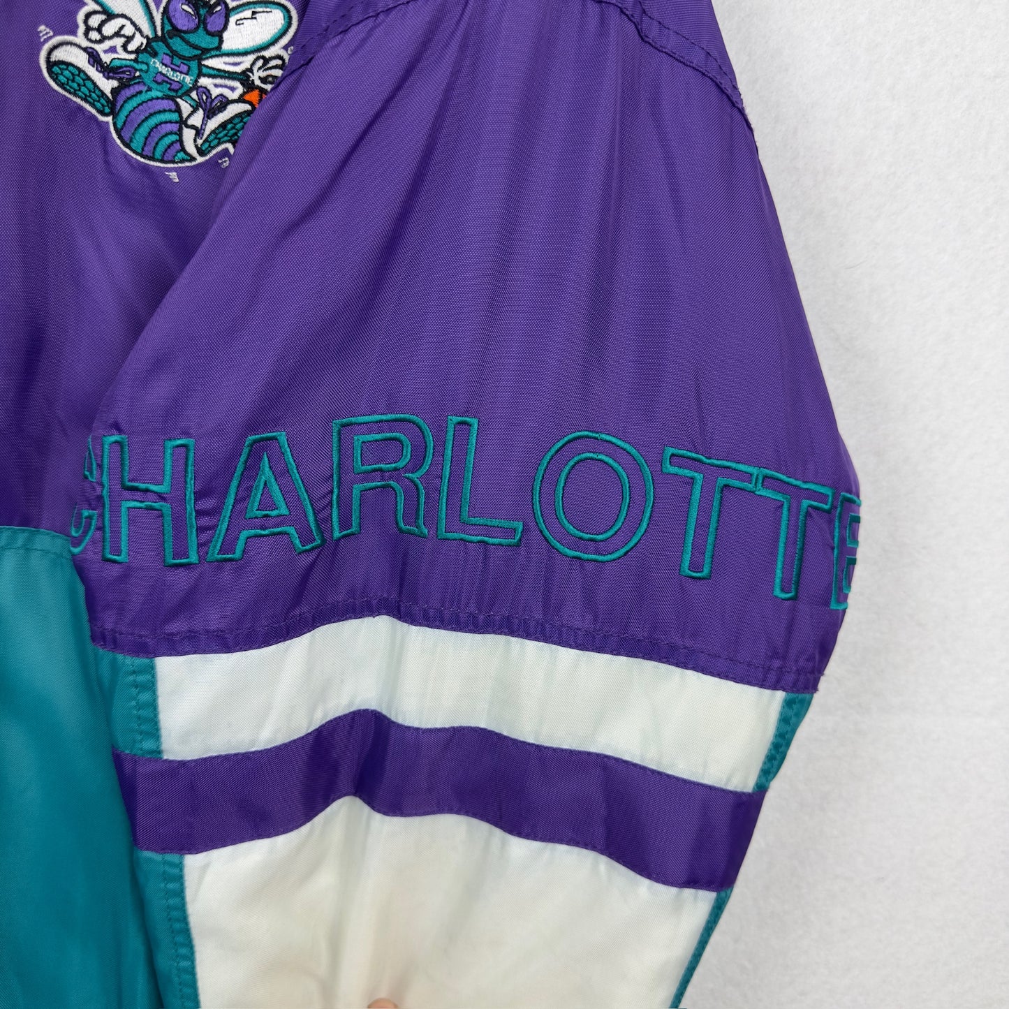 Vintage Starter Charlotte Hornets Full Zip Jacket