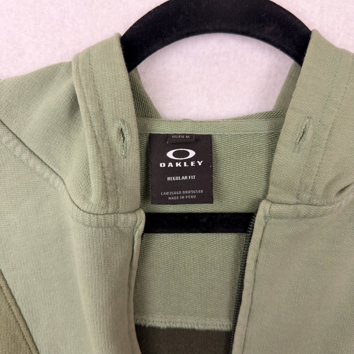 Oakley Regular Fit Green Colorblock Hoodie