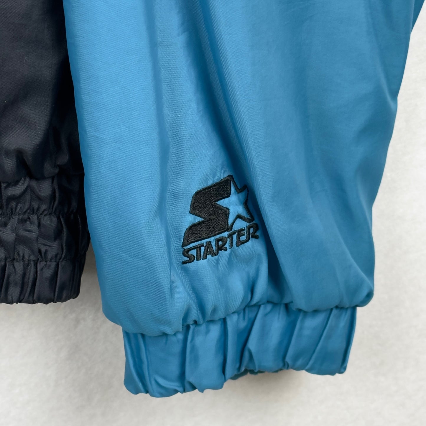 Vintage Starter San Jose Sharks Windbreaker