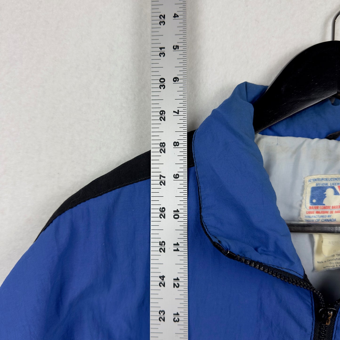 Vintage 25th Anniversary Montreal Expos Windbreaker