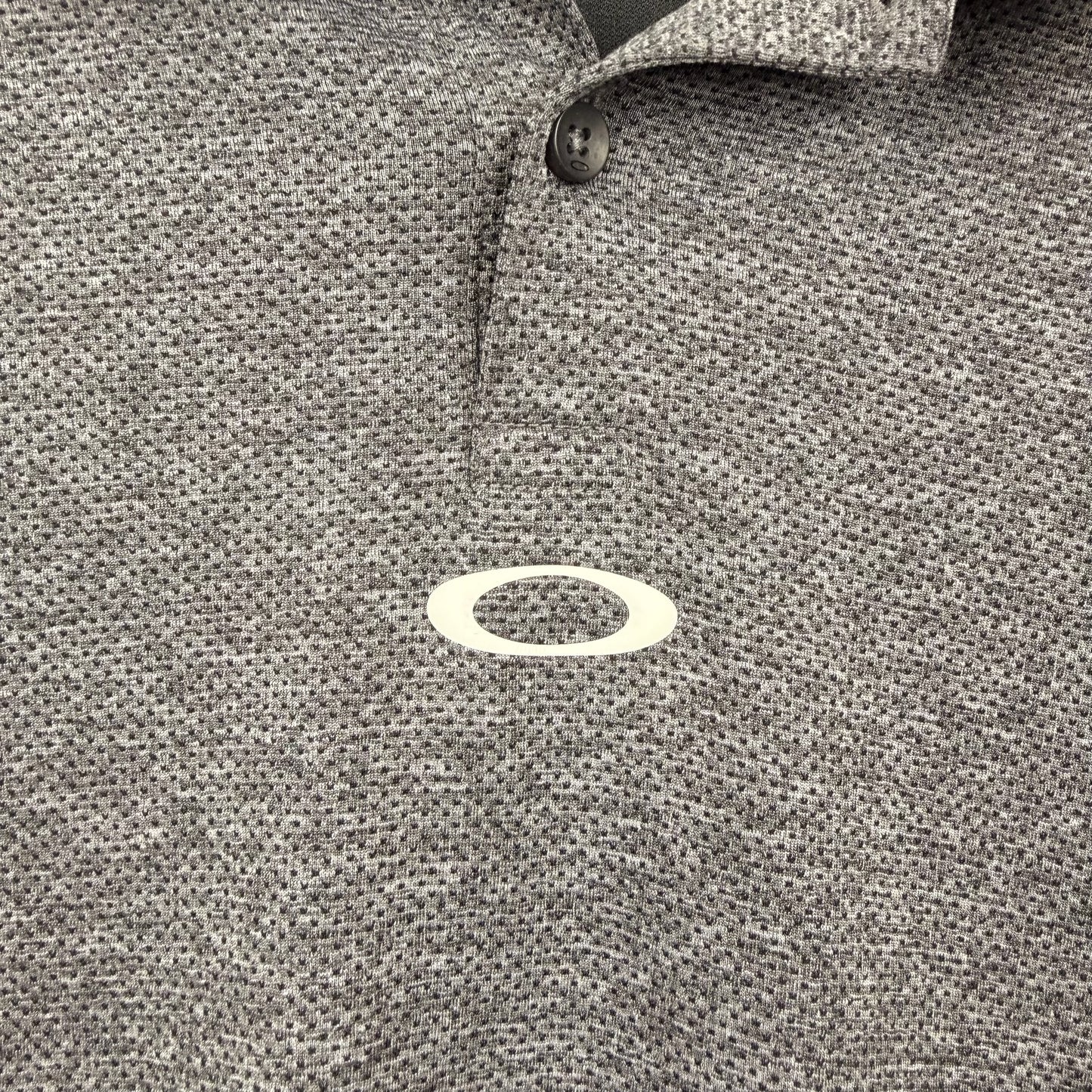 Modern Oakley Regular Fit Center Logo Grey Polo Shirt