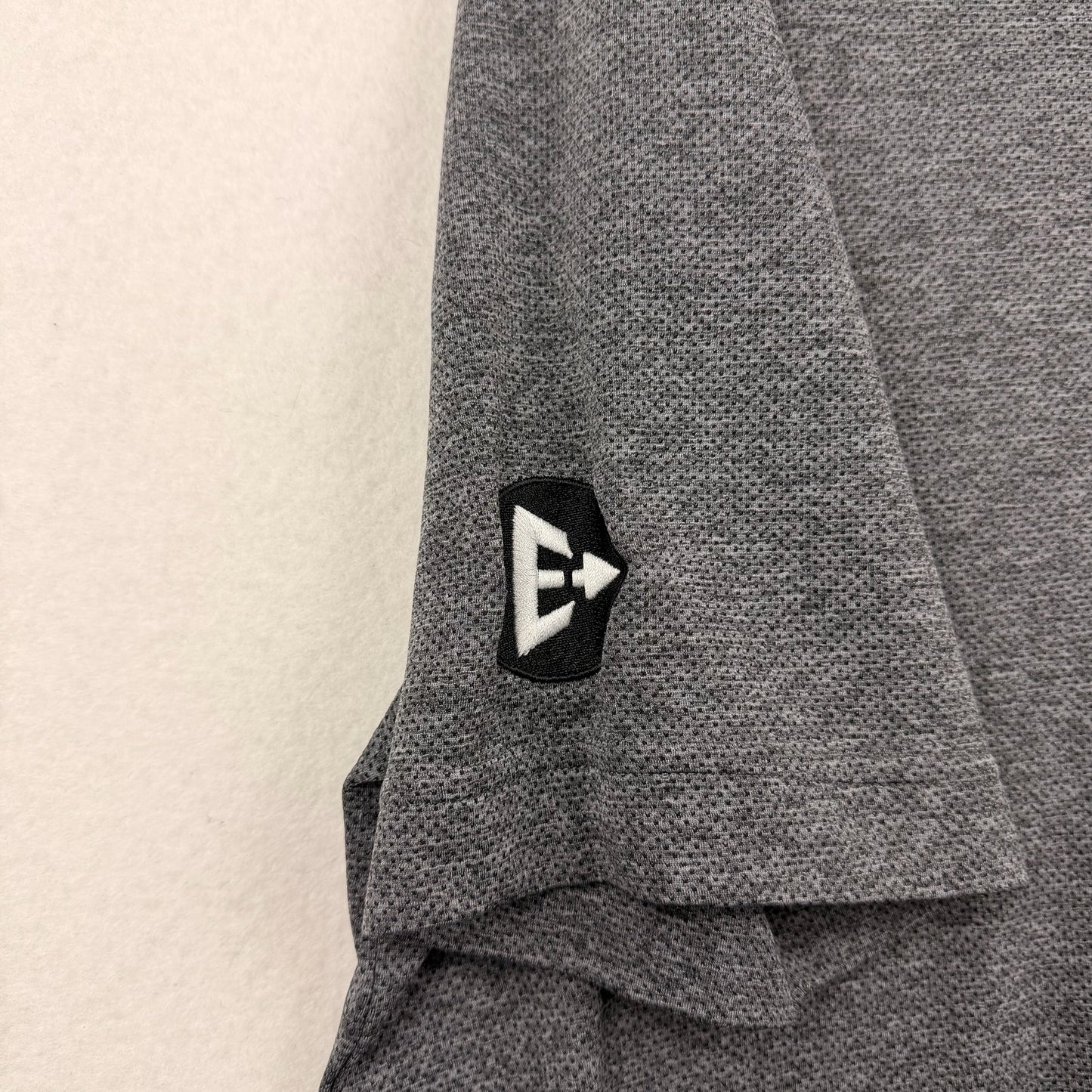 Modern Oakley Regular Fit Center Logo Grey Polo Shirt