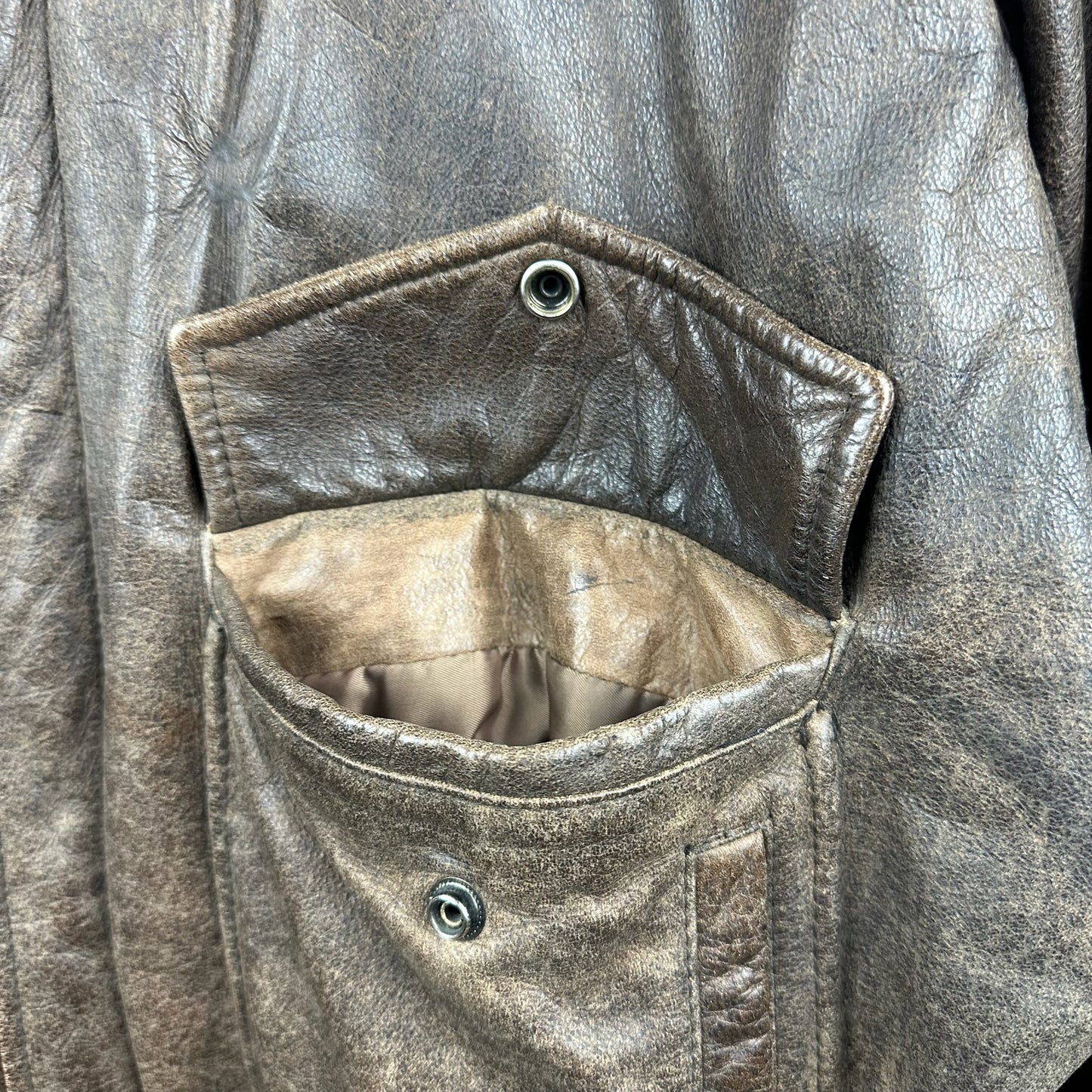 Vintage Hard Rock Cafe Avirex Ankara Brown Full Zip A Genuine Leather Jacket