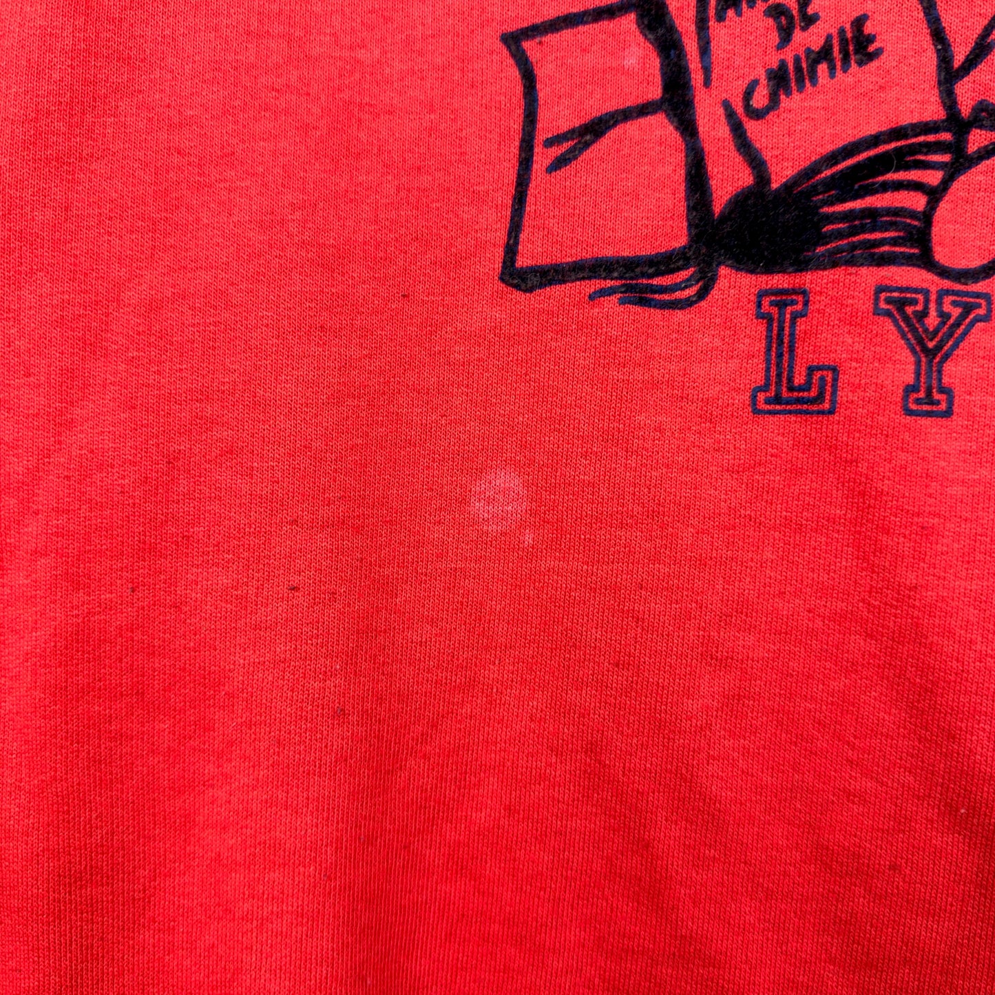 Vintage 80's Lyon Paris Manuel De Chimie Red Pullover Crewneck