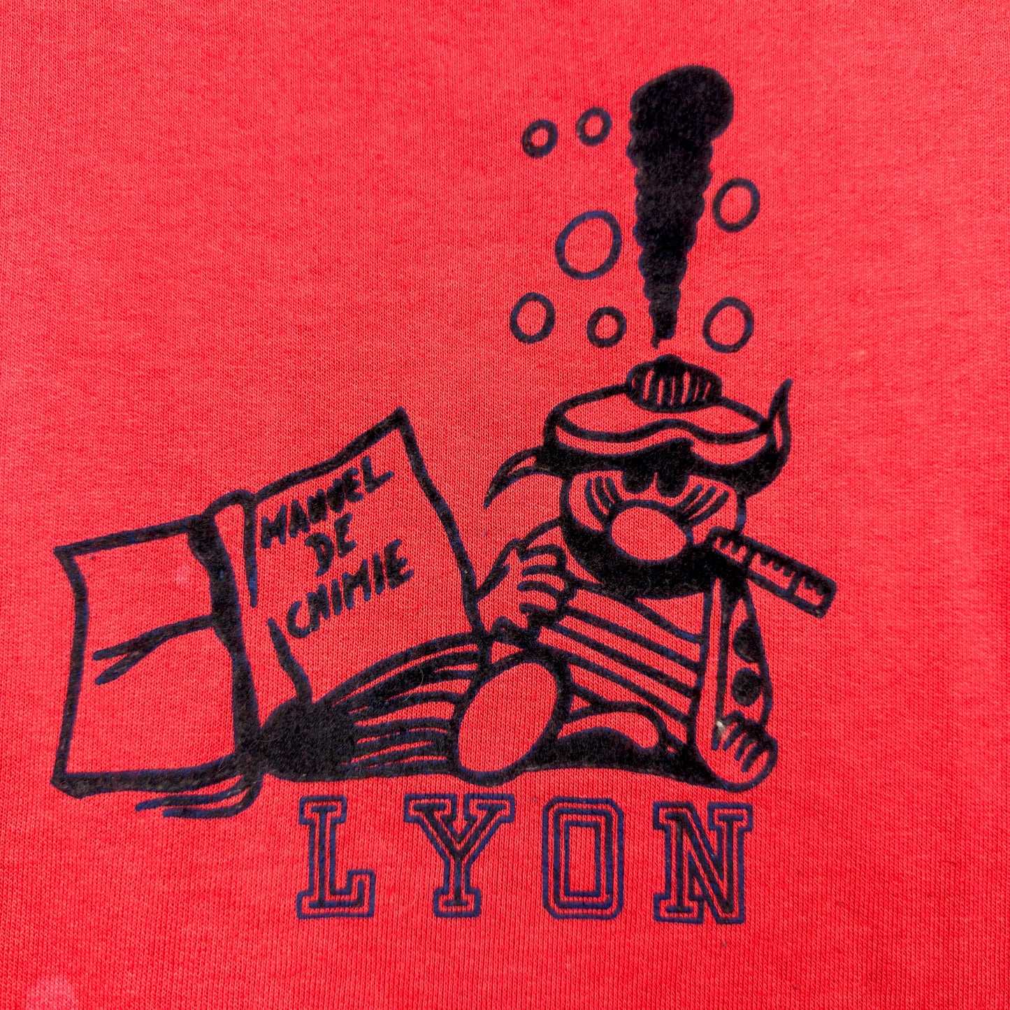 Vintage 80's Lyon Paris Manuel De Chimie Red Pullover Crewneck