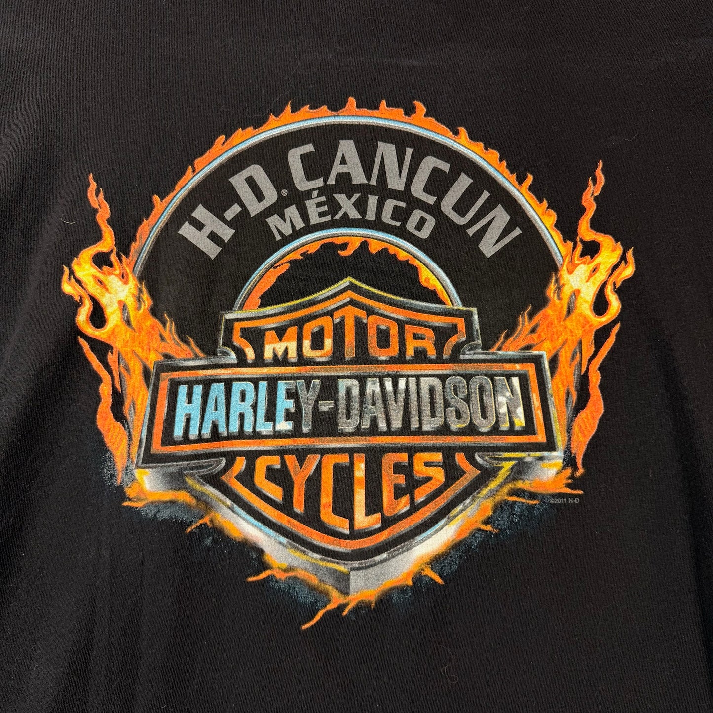 Harley Davidson One Hot Ride Cancun Graphic Black Tee